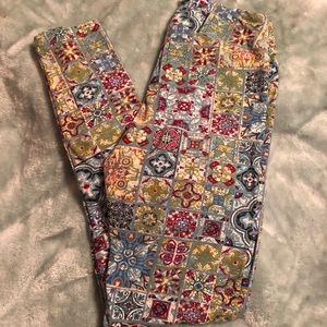 OS LuLaRoe “stained glass” unicorn print!